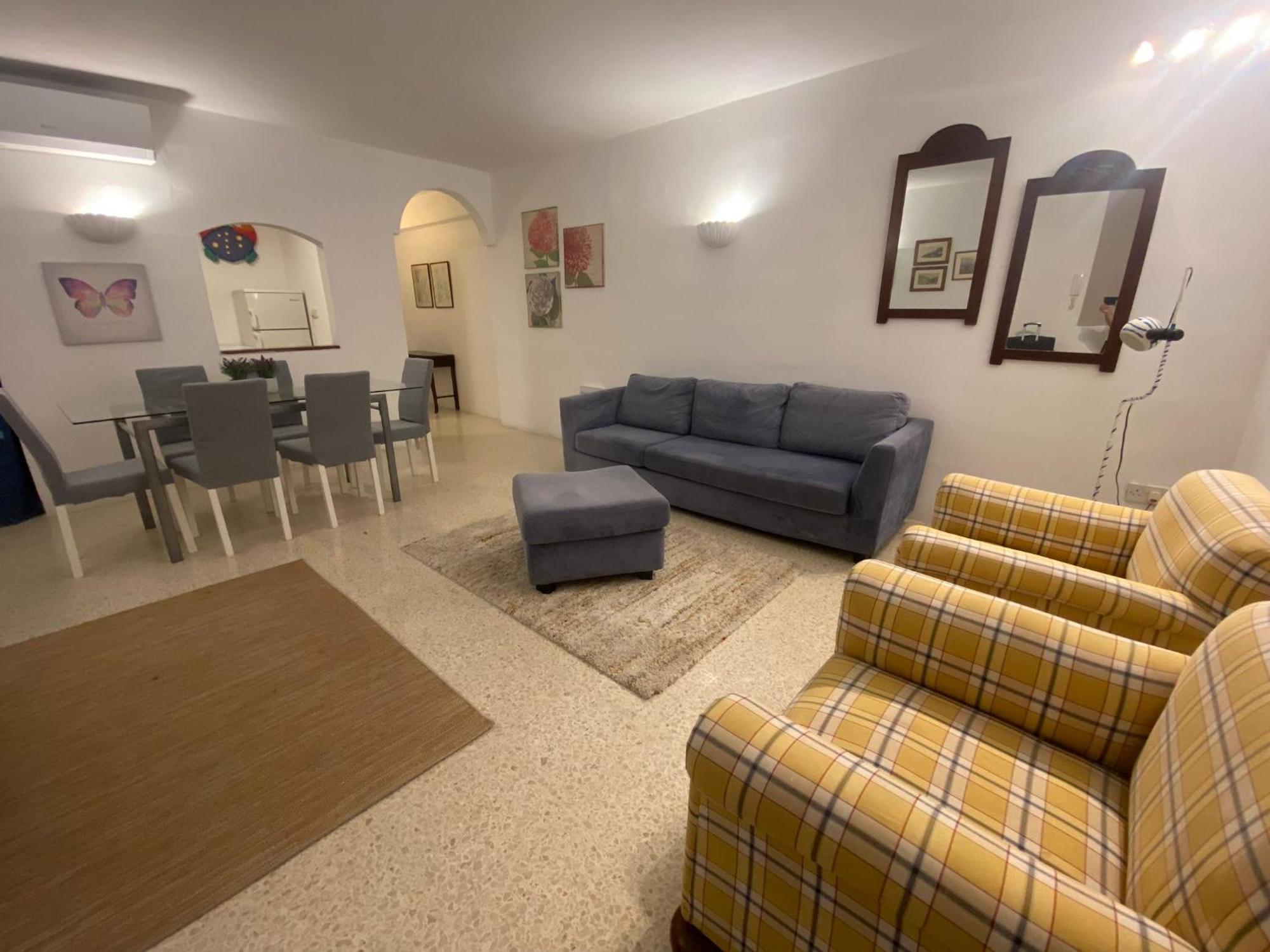 St Julians With Terrace Apartamento St. Julian's
