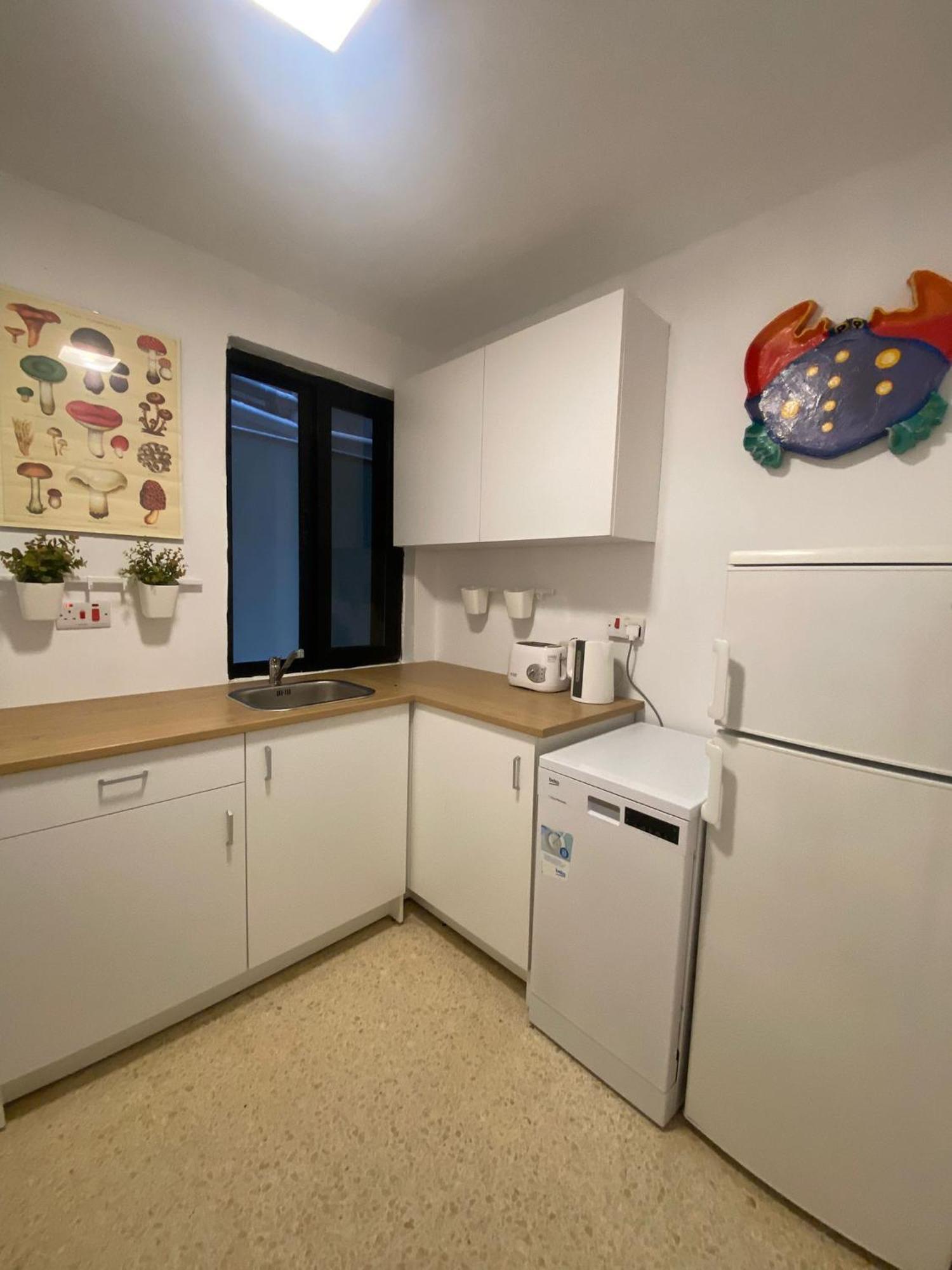 St Julians With Terrace Apartamento *