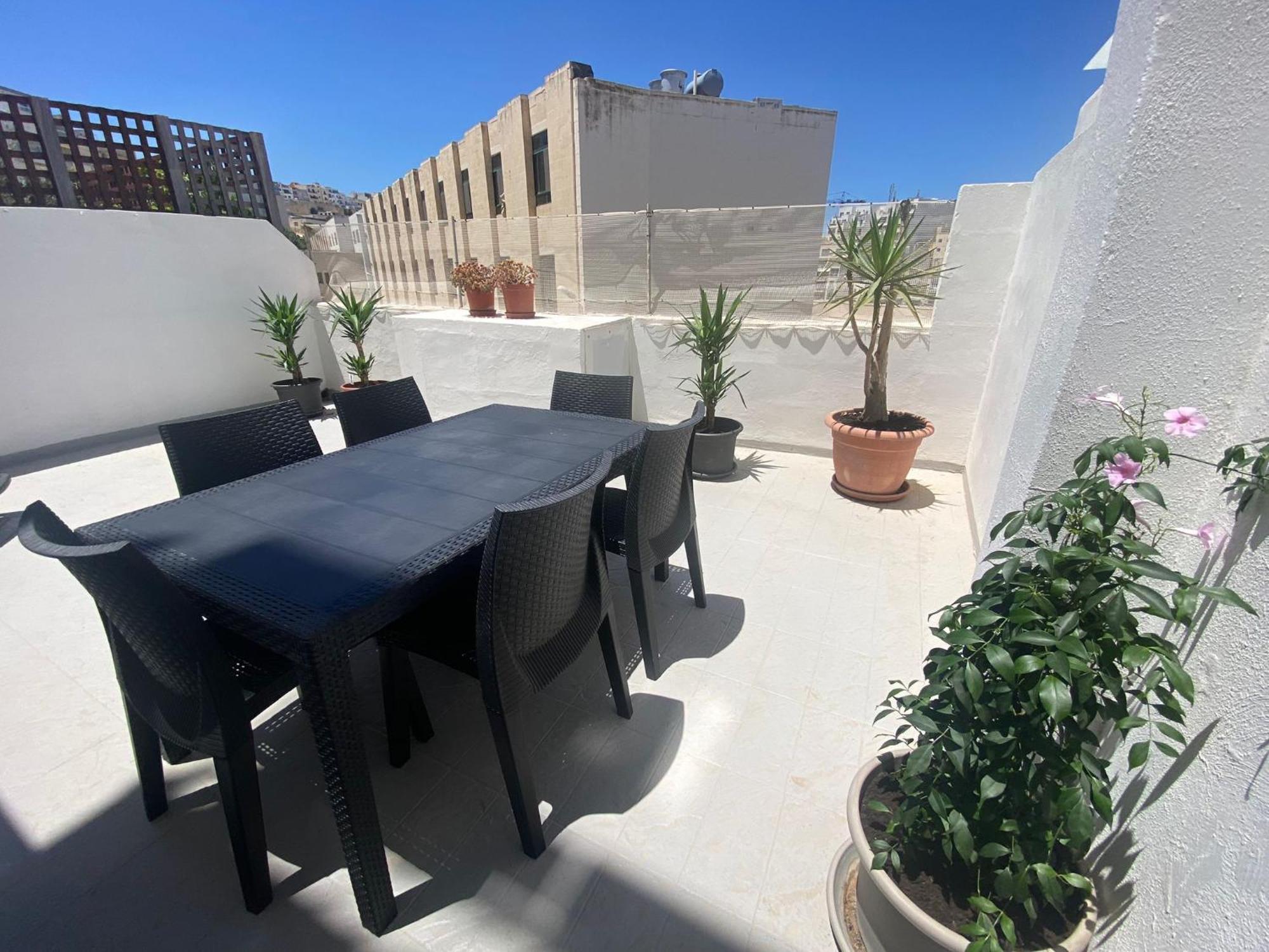 St Julians With Terrace * St. Julian's